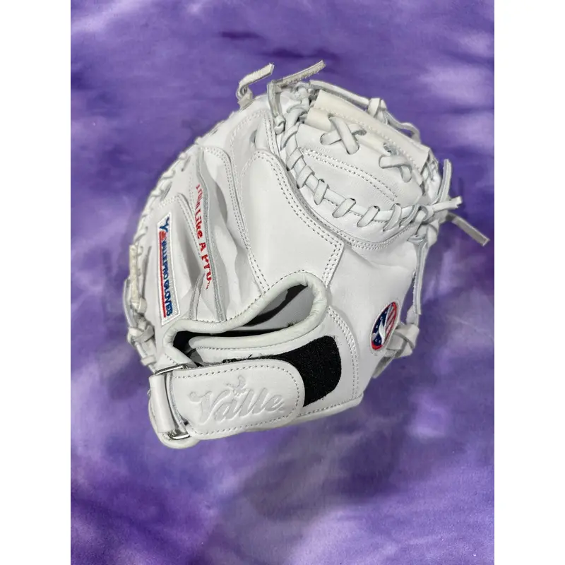 Valle Pro Eagle 27-S Baseball Glove (New)