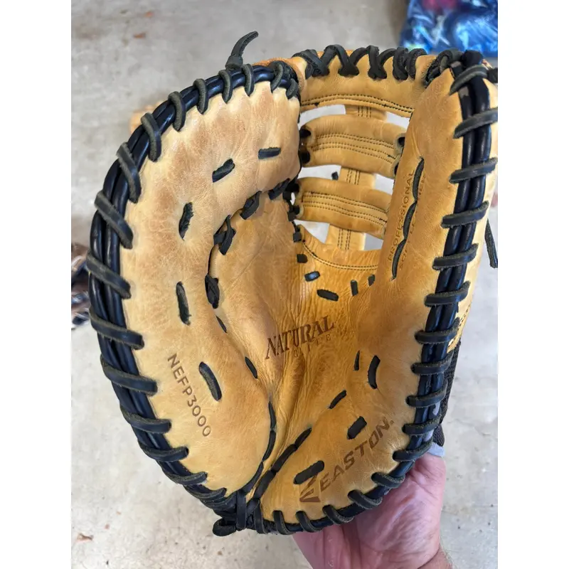 Easton Natural LH First Base Baseball Glove 12.5" (Used)