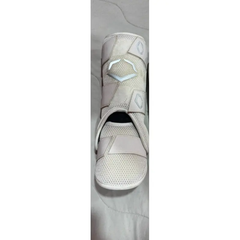 White EvoShield Leg guard Shin Guards (Used)