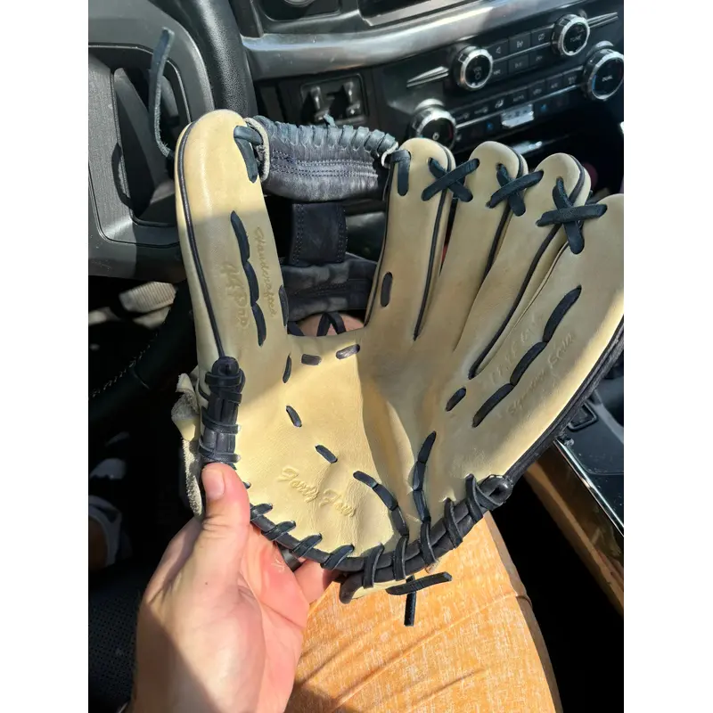 44 Pro Glove