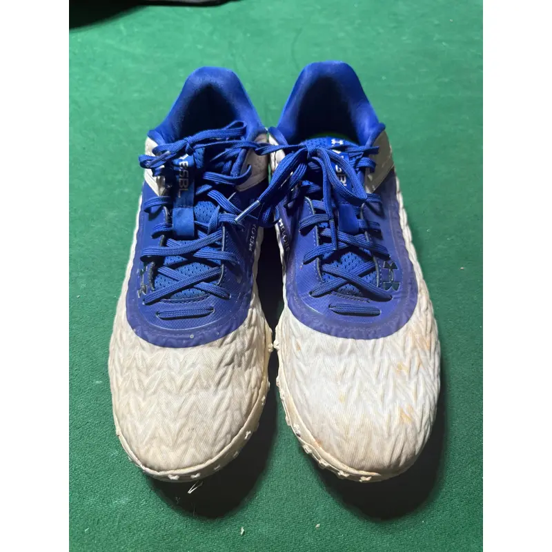 Baseball turfs size 11 UNDER ARMOUR