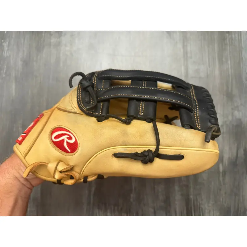 Rawlings Gold Glove Elite RH Outfield Baseball Glove 12.75" (Used)