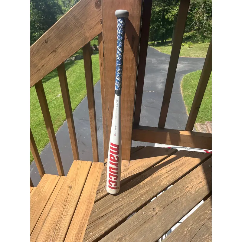 2016 Marucci CAT7 Alloy BBCOR Certified Bat (-3) 27 oz 30" (Used)
