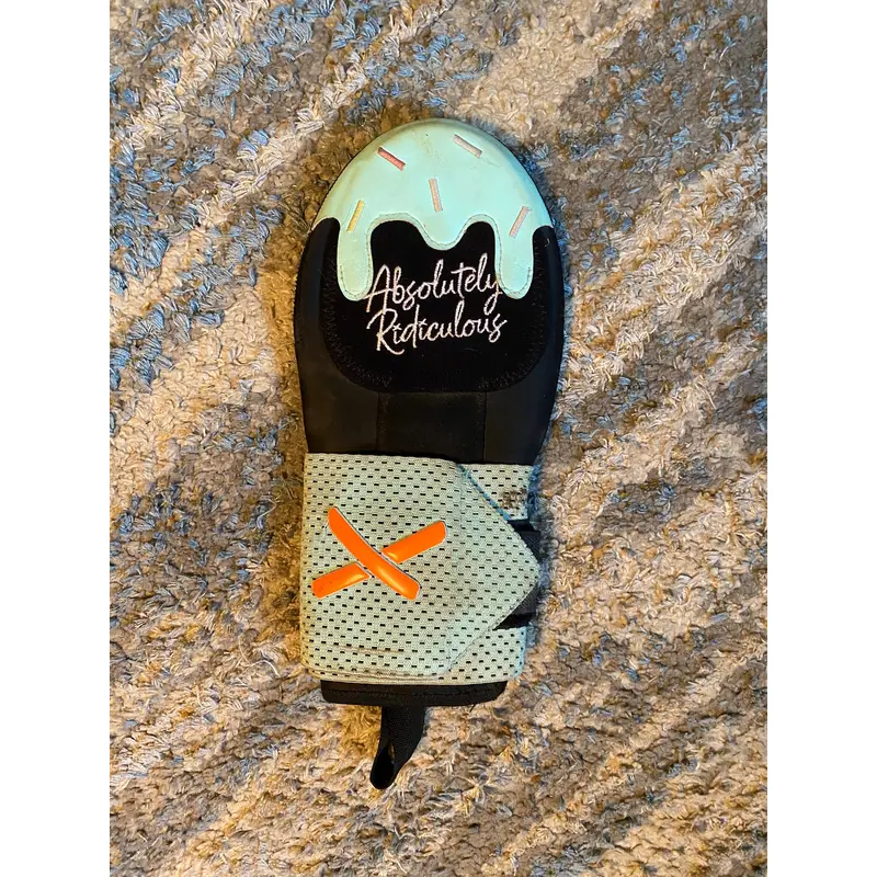 Absolutely Ridiculous Sliding Mitt
