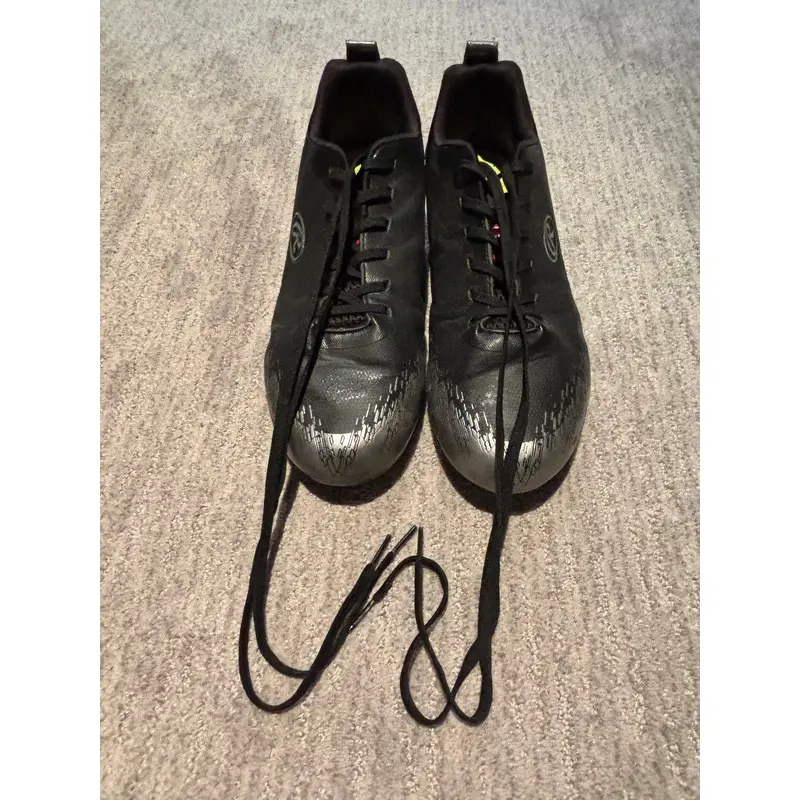 Black Rawlings Cleats Size 11