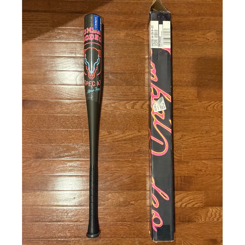 2025 Combat MFG Spec A1 Alloy BBCOR Certified Bat (-3) 29 oz 32" (New)