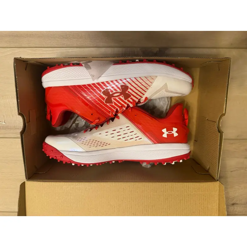 Red Men's Adult Size 13.0 (W 14.0) Under Armour Molded Cleats Cleats (New)