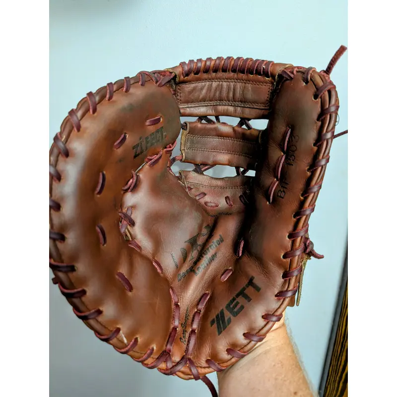 Zett LH First Base Baseball Glove 12" (Used)