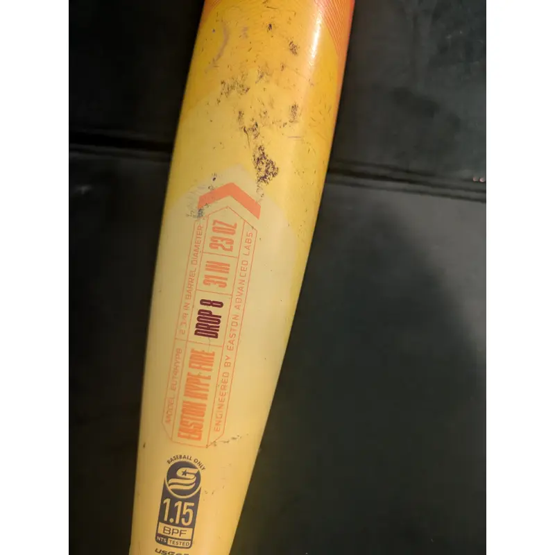 2024 Easton Hype Fire Composite Bat (-8) 31"