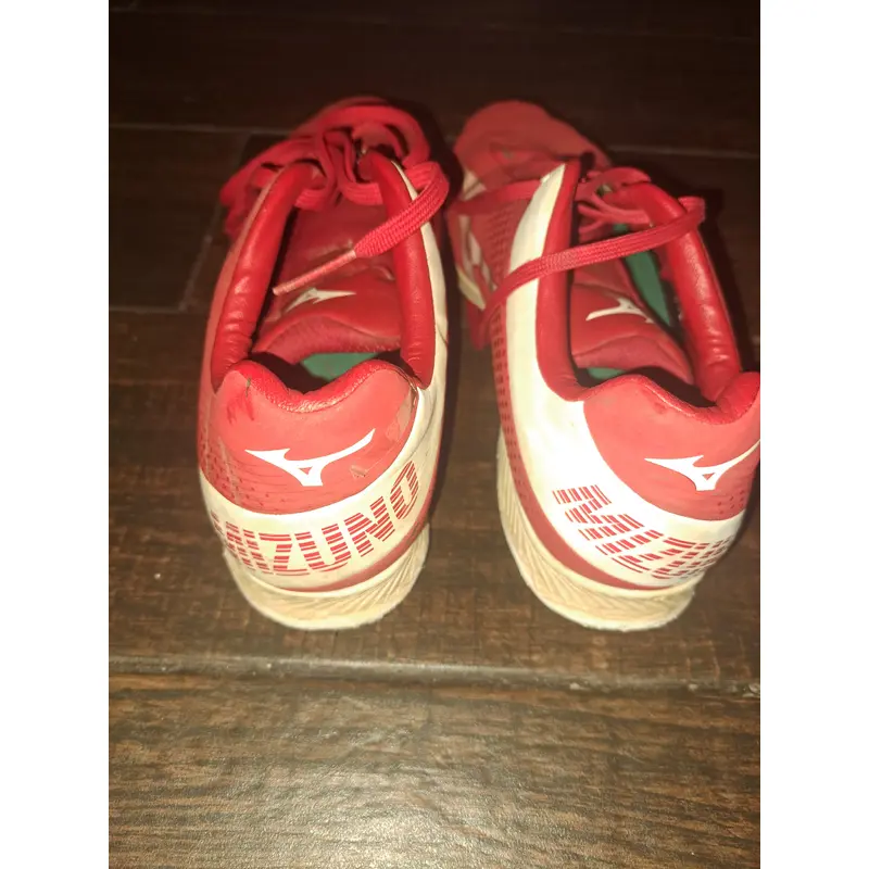 Red Mizuno Youth Baseball Cleats