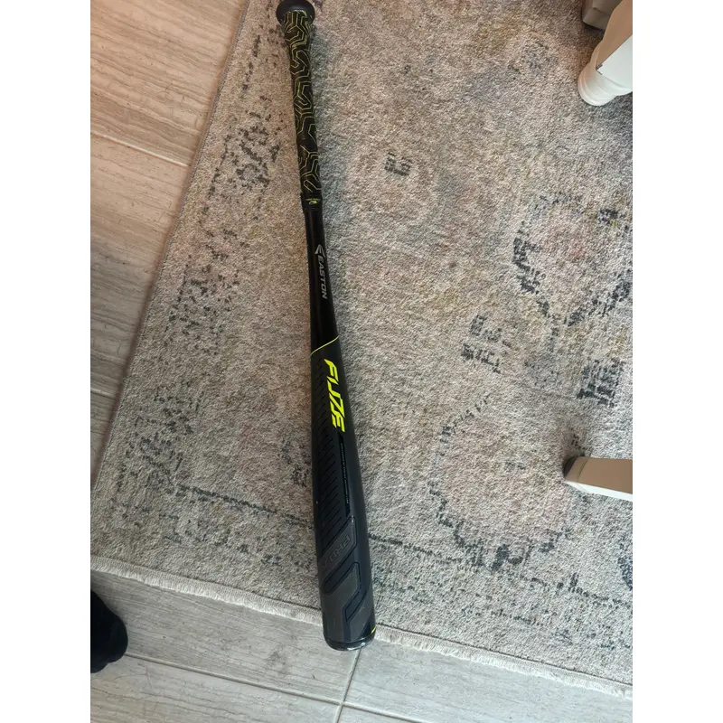 2019 Easton Fuze Alloy BBCOR Certified Bat (-3)  28 oz 31" (Used)