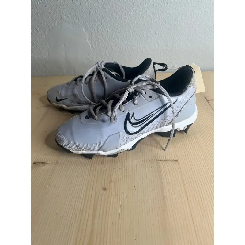 Gray Used Youth Kid's Nike Trout Low Top Footwear Molded Cleats