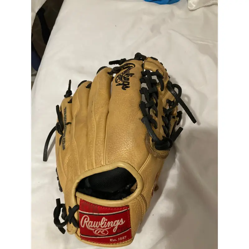 Used Right Hand Throw 11.5" Select Pro Lite Baseball Glove