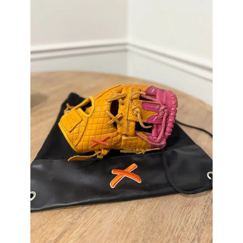 Absolutely Ridiculous Youth Strawberry Ice Cream Glove 11.5 RHT