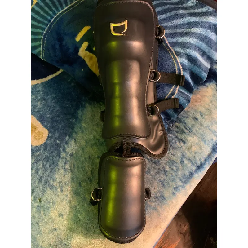 New With Out Tags Zet Leather Leg Protector Matte Type