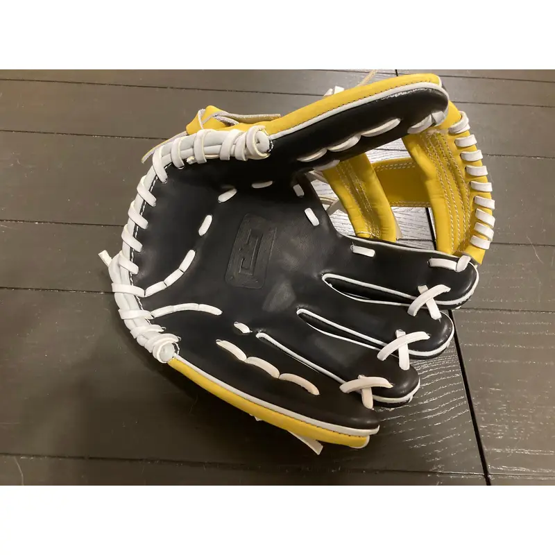 Custom Baseball Glove