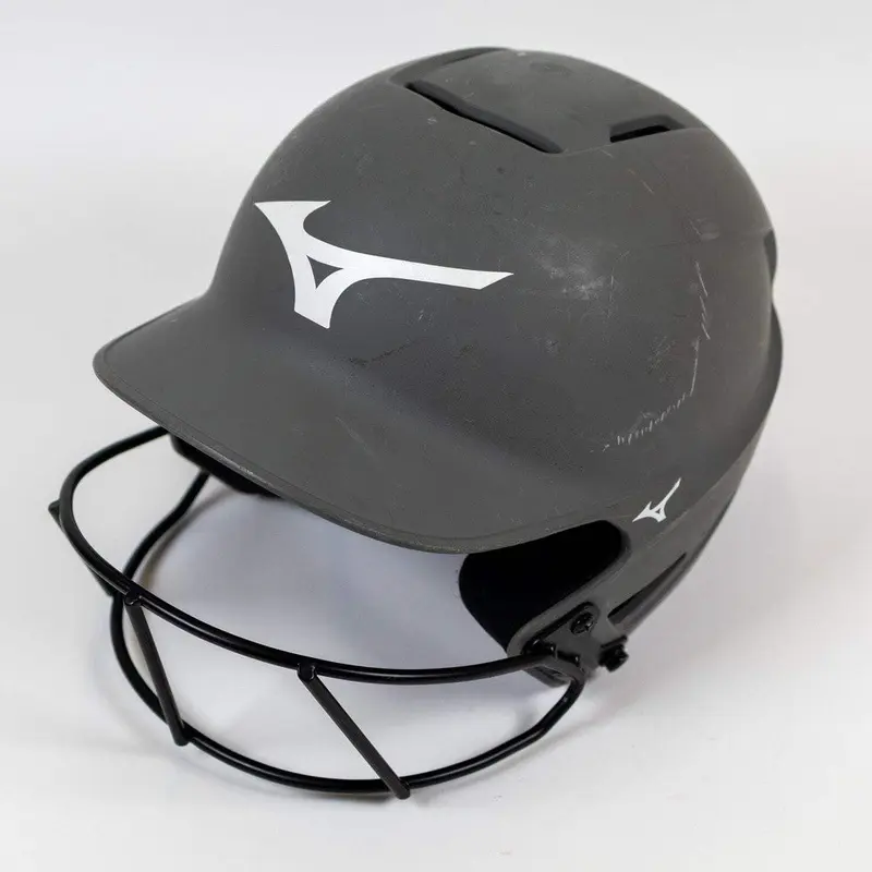 Mizuno F6 6 3/4" to 7" Softball Batting Helmet