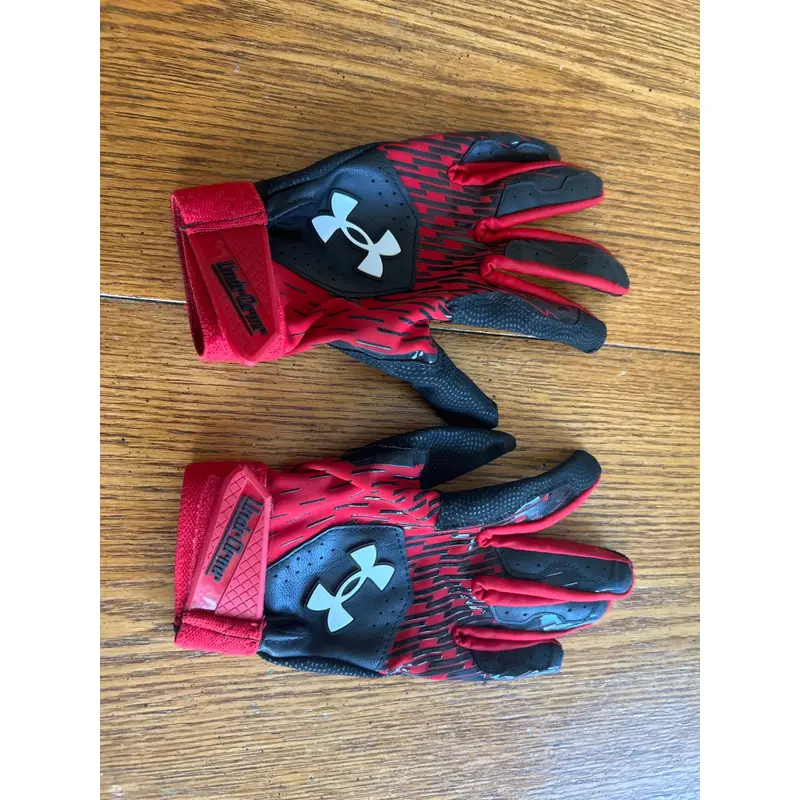 UA Clean Up Boys' Batting Gloves