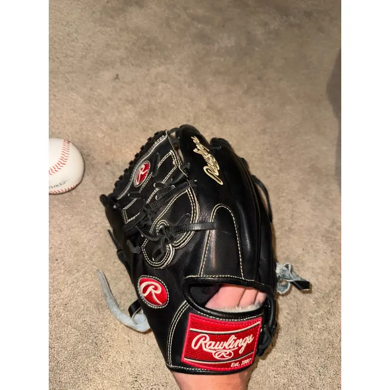 Rawlings Left Hand Throw Pitcher's Pro Preferred Baseball Glove 12" (Used)
