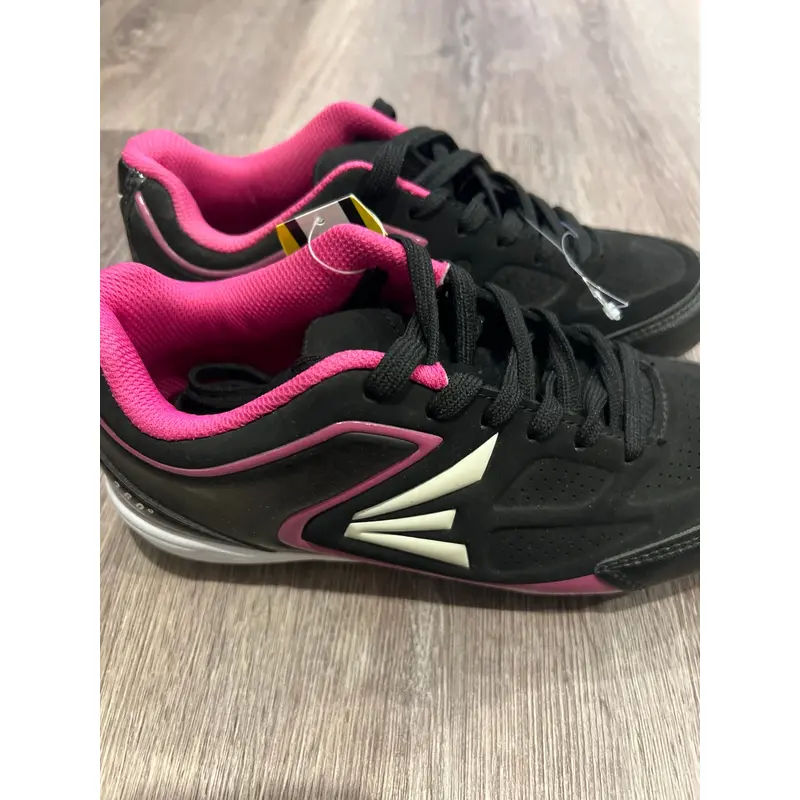 Womens Easton 360 Baseball cleats Size 7.5 Black / Pink (new)