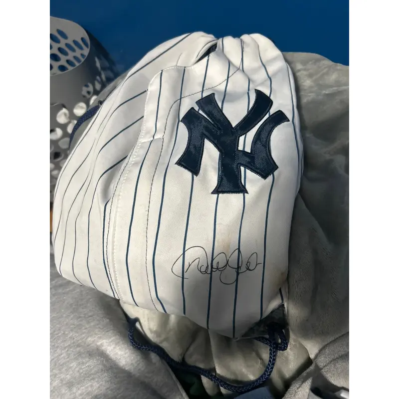 yankees bag signed Derek jeter