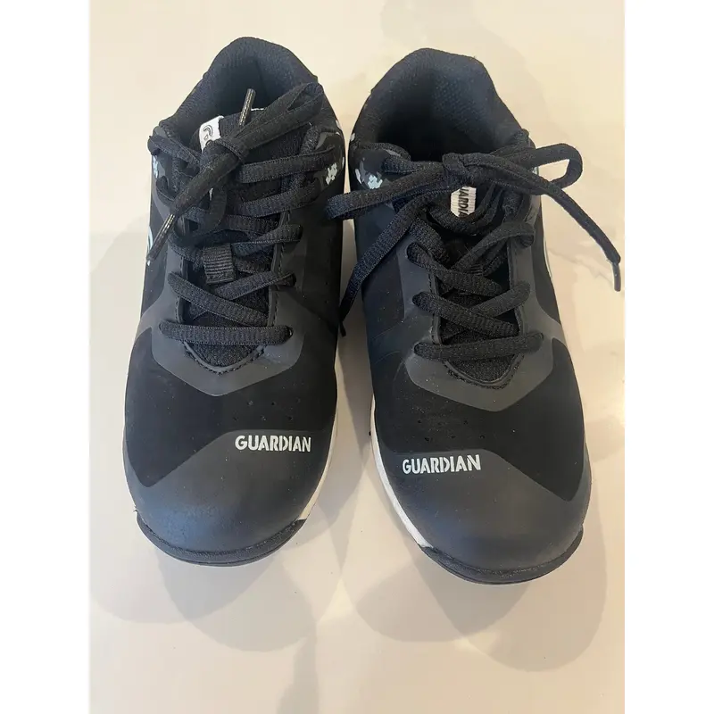 Black Kid's Youth Size 2 Low Top Turf Cleats (Used)