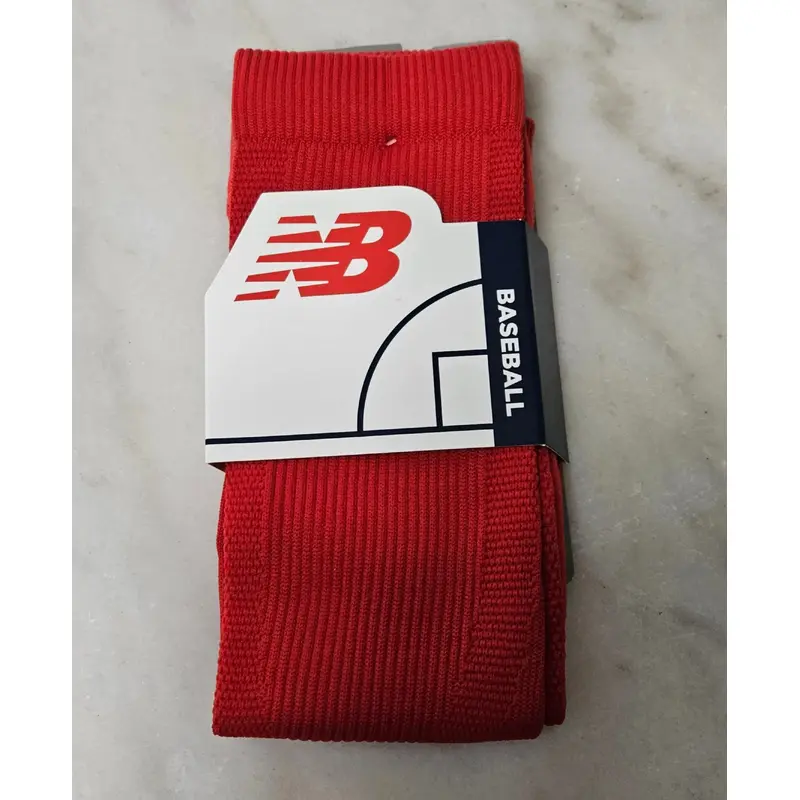 NWT Baseball New Balance Red Socks, Size L (10-12 Man) (10.5-12.5 Woman)