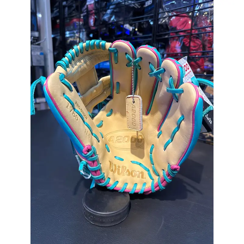 Wilson Right Hand Throw A2000 1786 Baseball Glove 11.5" (New)