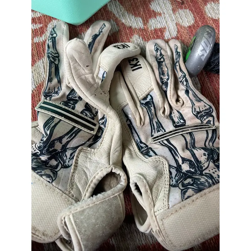 Warstic batting gloves