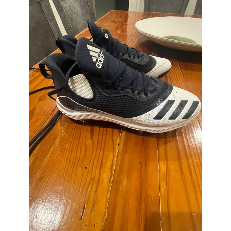 Blue Men's Size M 11.0 (W 12.0) Adidas Metal Icon 6 bounce (New)