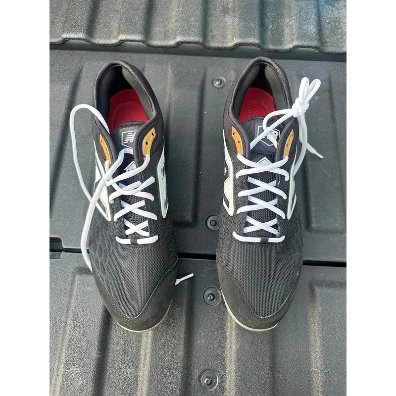 New Balance 3000v4 Baseball Cleats