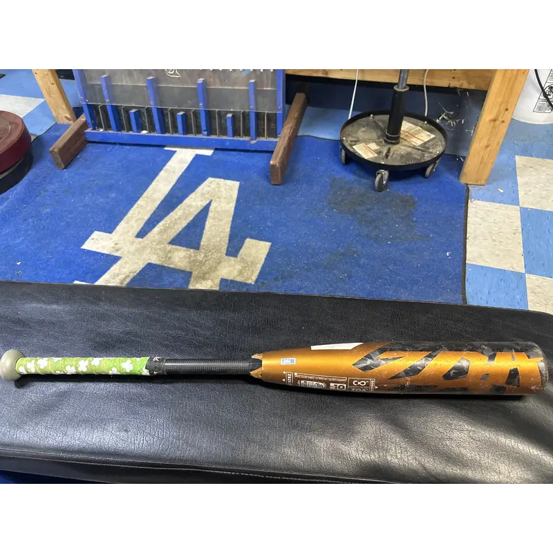 Used USSSA Certified 2022 DeMarini Composite Zoa Bat (-10) 20 oz 30"