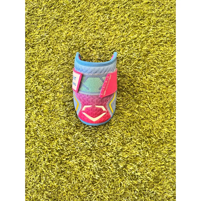 X-SRZ LOVE THE MOMENT BATTERS ELBOW GUARD