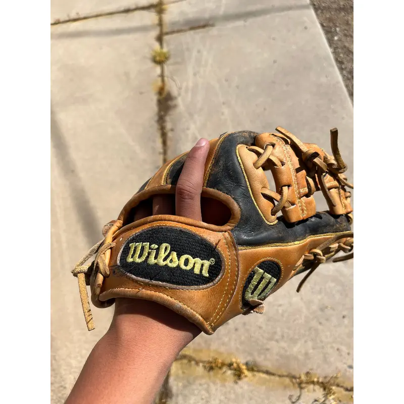 Wilson A2000 11 1/4" Pro Stock 1788.