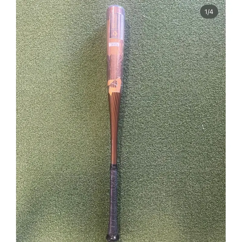 2024 Demarini Voodoo Bat