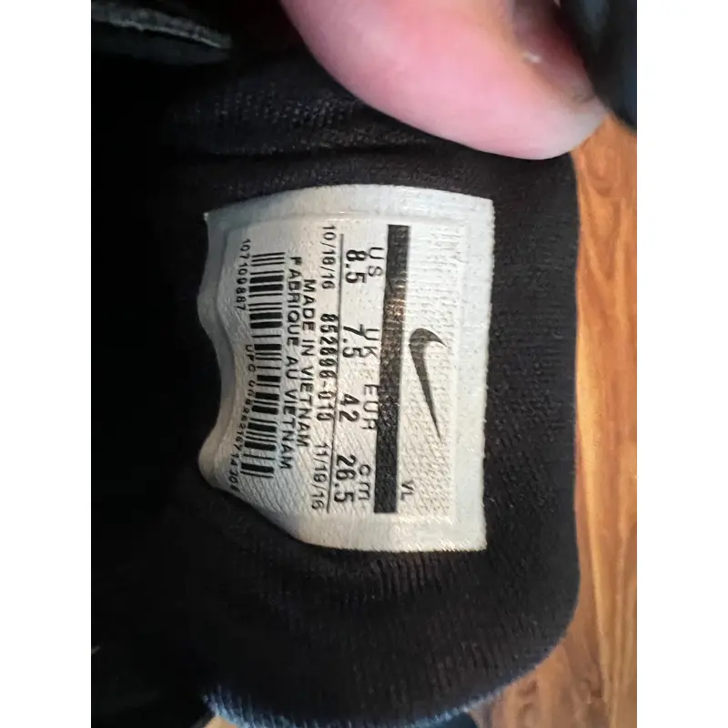 Black Adult Metal Nike vapor