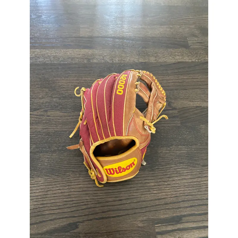 Used Right Hand Throw 11.75" A2000 Baseball Glove