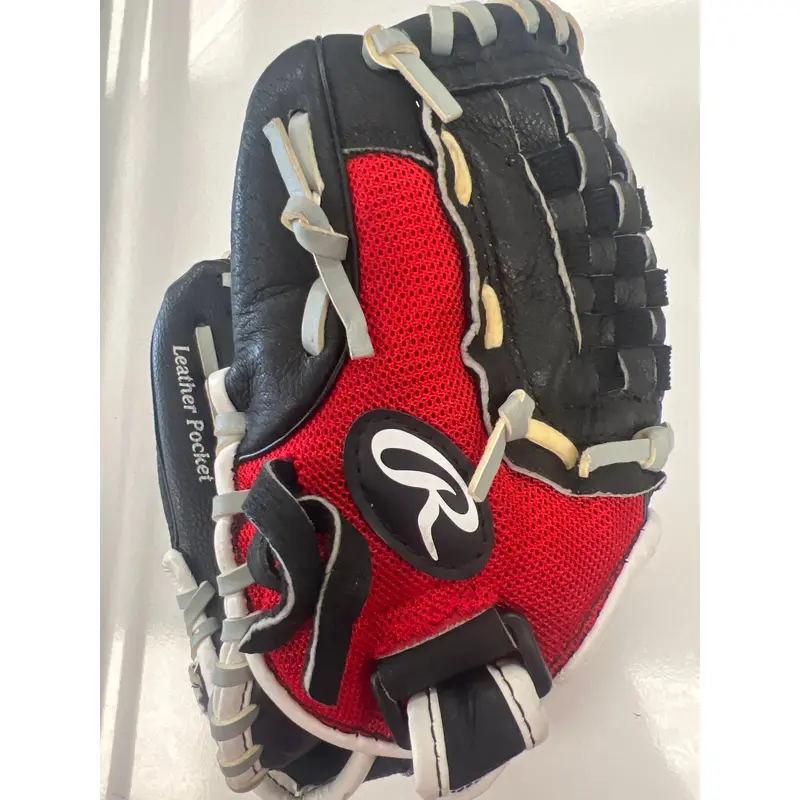 Rawlings RH Infield Playmaker Series Baseball Glove 10.5" (Used)