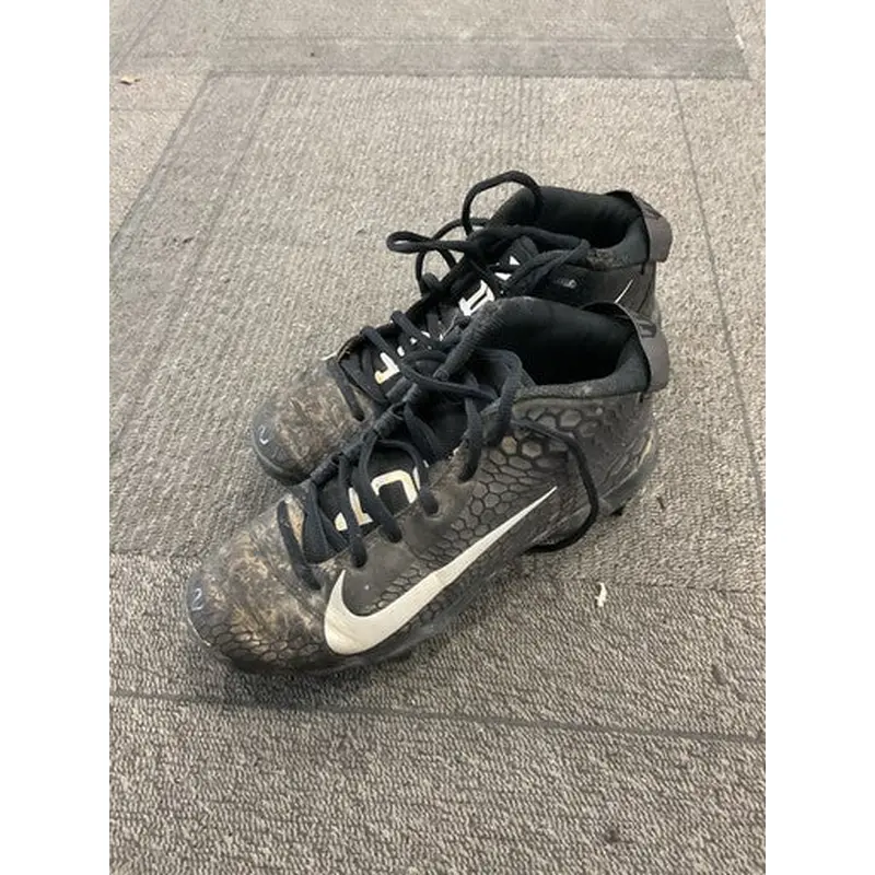 Used Nike 856 BB/SB Cleats Black Junior 04 11614-S000218834