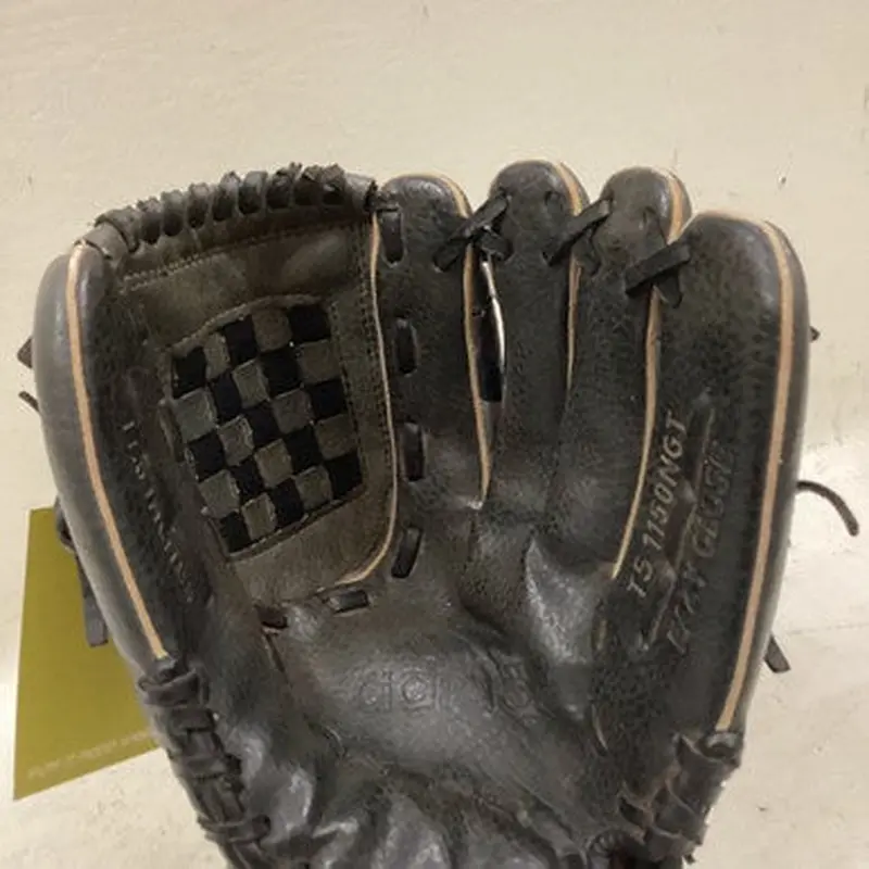 Used Adidas TS 1150NGT BB/SB Glove RH Throw Black 11 1/2" 11725-S000490555
