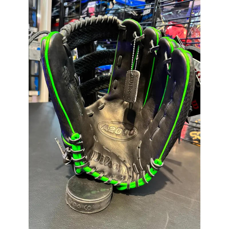 Wilson Right Hand Throw A2000 Baseball/ Softball Glove Exclusive 13" SP  (New)