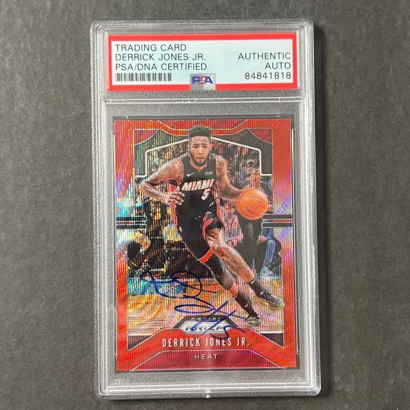 2019-20 Panini Prizm #150 Derrick Jones Jr. Signed Card AUTO PSA Heat