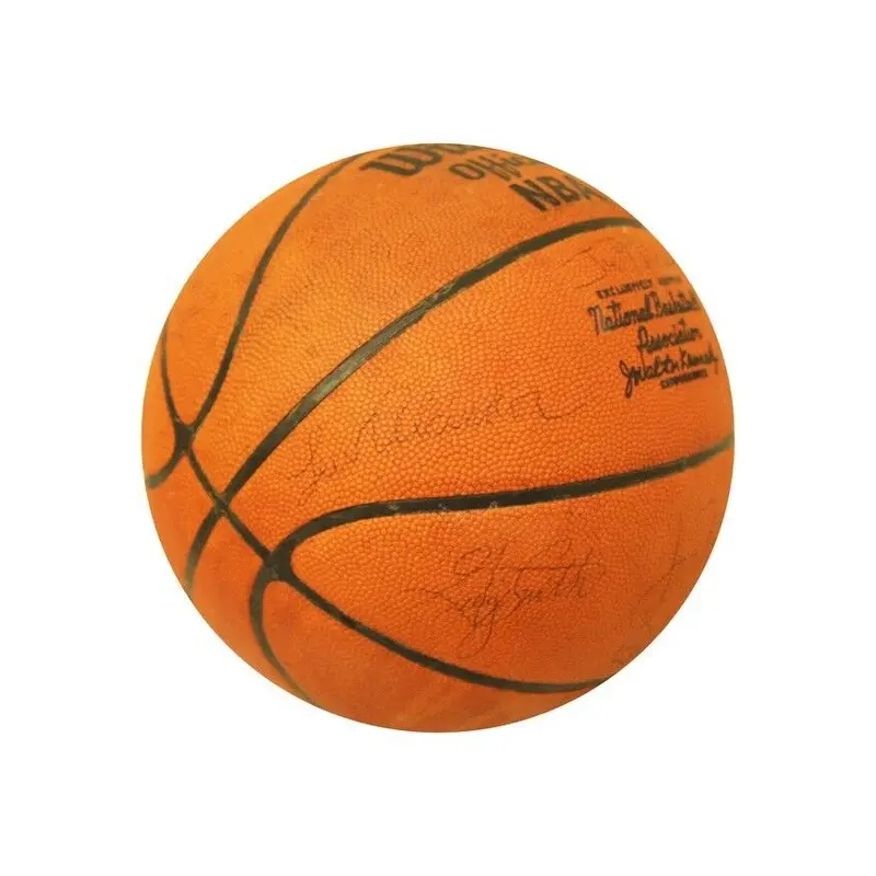 1970-71 Milwaukee Bucks Champions Team Signed Official NBA Basketball Beckett