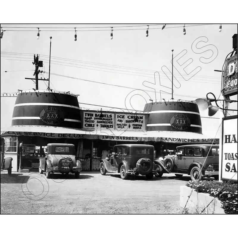 1939 Twin Barrels Restaurant 8X10 Photo - XXX Root Beer Los Angeles California - 2376