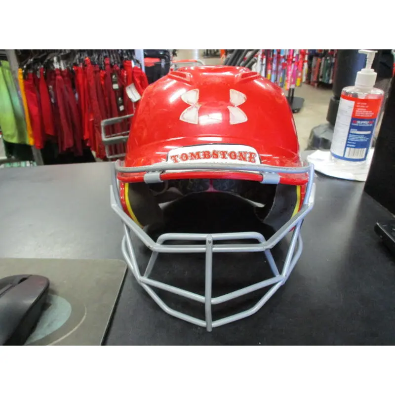 Used Under Armour Size 5 7/8 - 6 3/4 Batting Helmet
