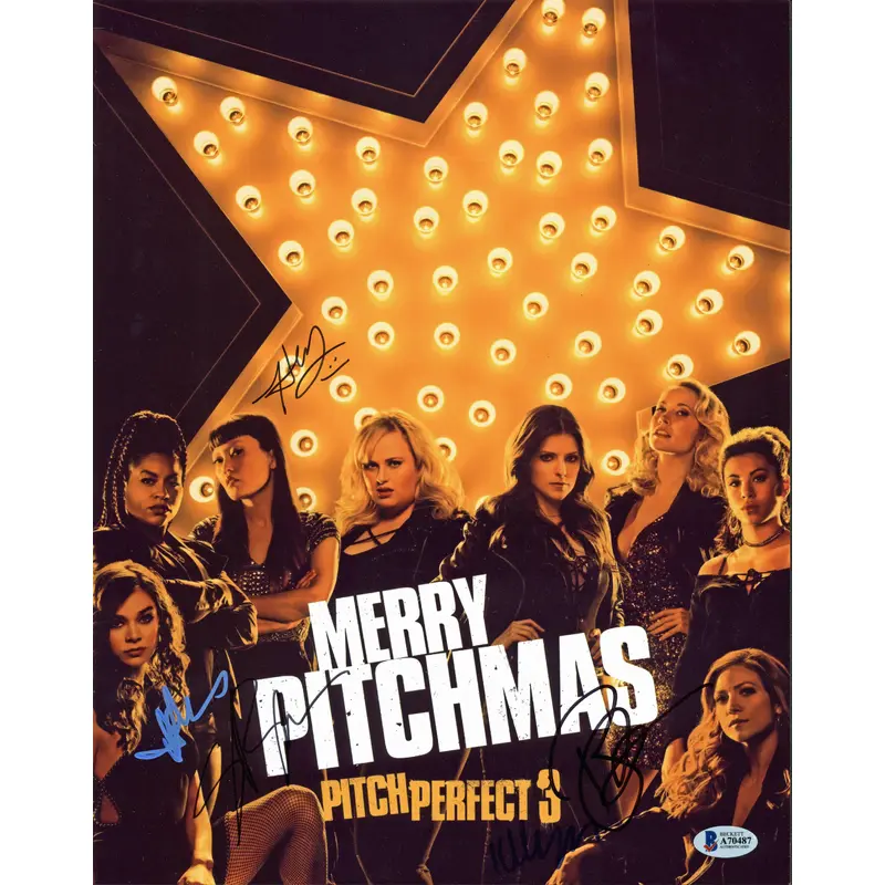 Pitch Perfect 3 (4) Lee, Fit Knapp & Regner Signed 11x14 Photo BAS #A70487
