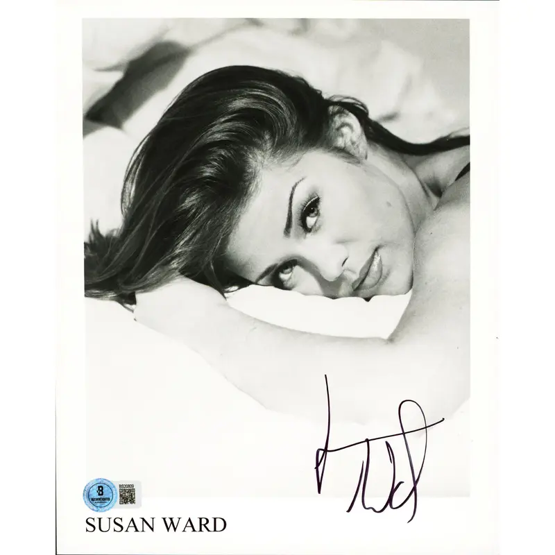 Susan Ward Sunset Beach Authentic Signed 8x10 Black & White Photo BAS #BS20809