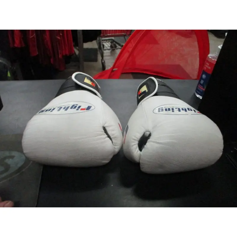Used Fighting Tri Tec 3T 16Oz Boxing Gloves