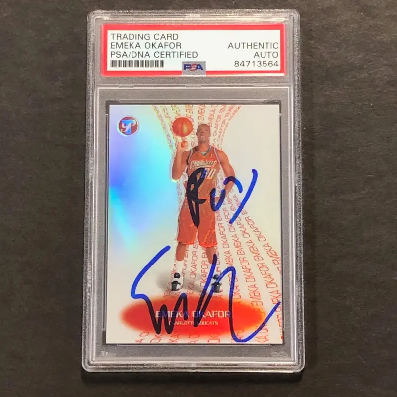 2004-05 Topps #021 Emeka Okafor Signed Card AUTO PSA Slabbed RC Bobcats