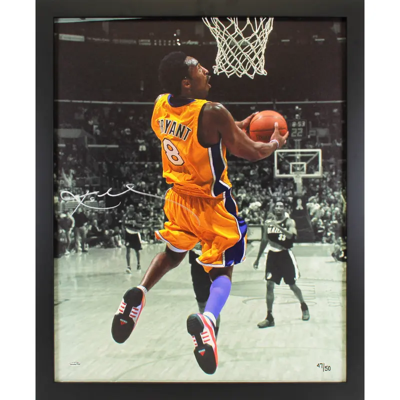 Lakers Kobe Bryant Signed & Framed 25.5x32 Photo To Art Canvas LE #47/50 UDA